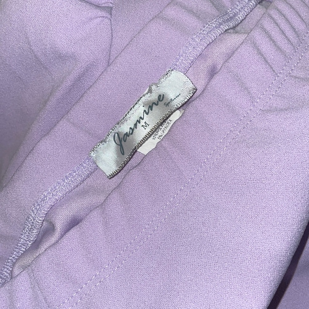 Jasmine M Lavendar 2 piece set 15 x 19 x 21